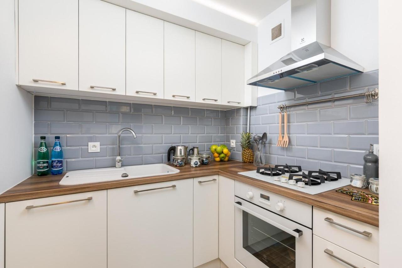 Rent like home - Złota 65 II Warschau Buitenkant foto