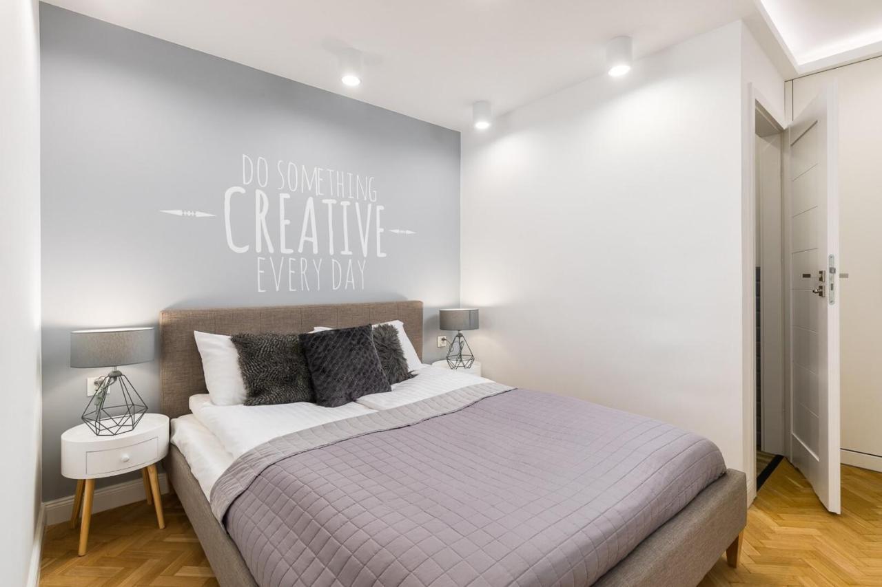 Rent like home - Złota 65 II Warschau Buitenkant foto